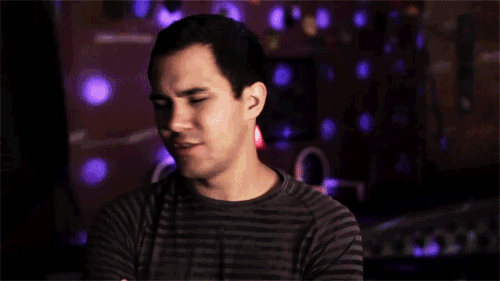 tumblr_loceajCxQb1qeivwzo1_500.gif