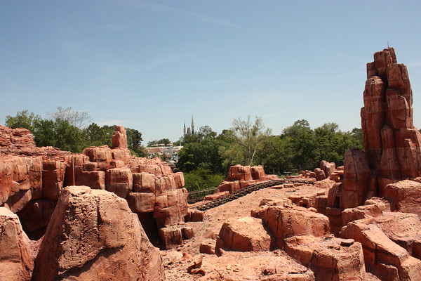505305470_C5gnN-M.jpg