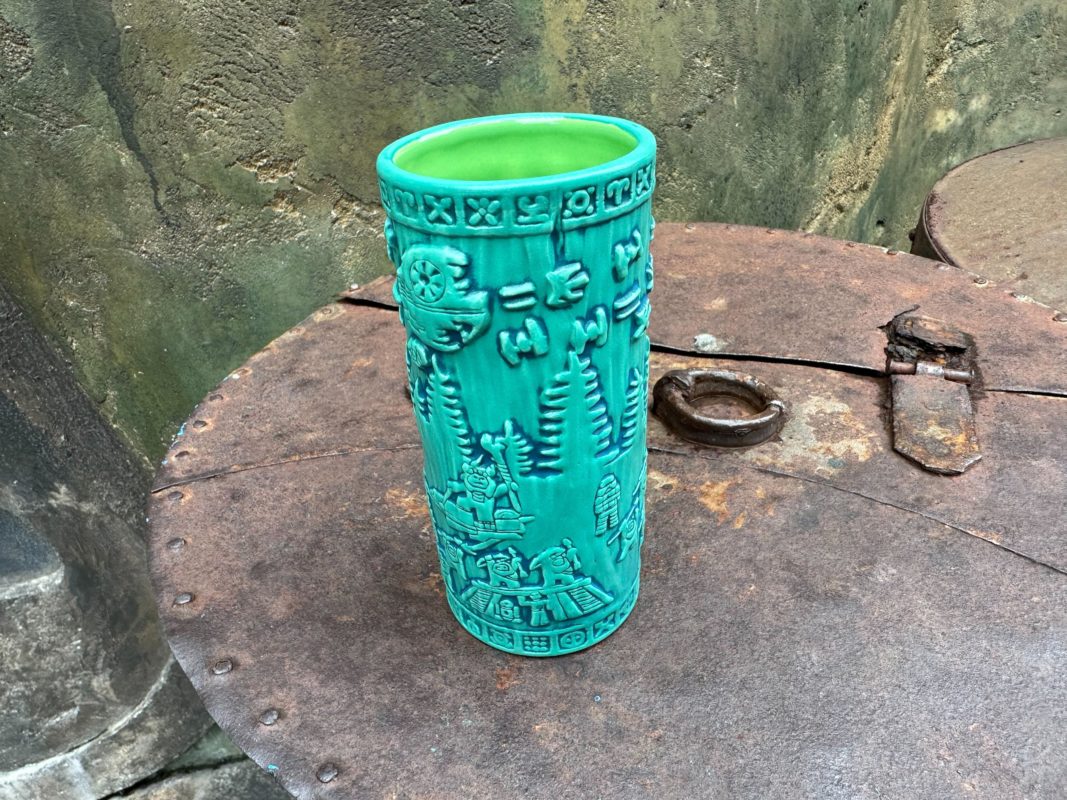 WDW DHS Ogas Cantina 2nd edition Yub Nub mug 4