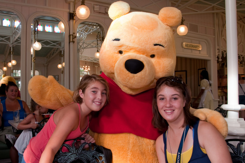 628379281_yCEwP-L.jpg