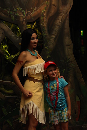 600812146_H6cDc-M.jpg