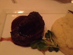 RM-Yachtsman-Filet-300x225.jpg