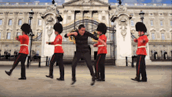 tumblr_lqcq5h3SN71qe180do1_250.gif