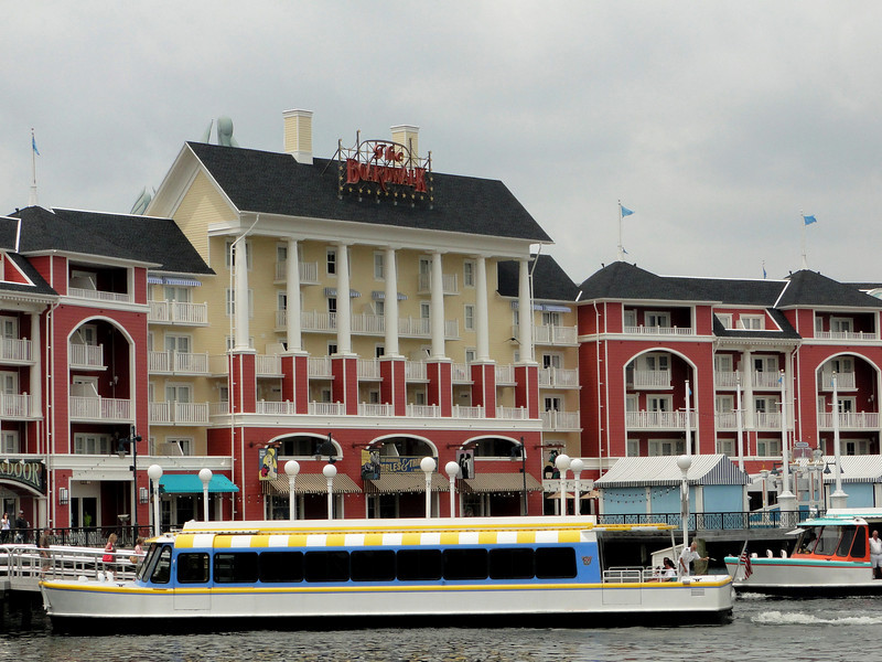 1079908622_kdoE9-L.jpg
