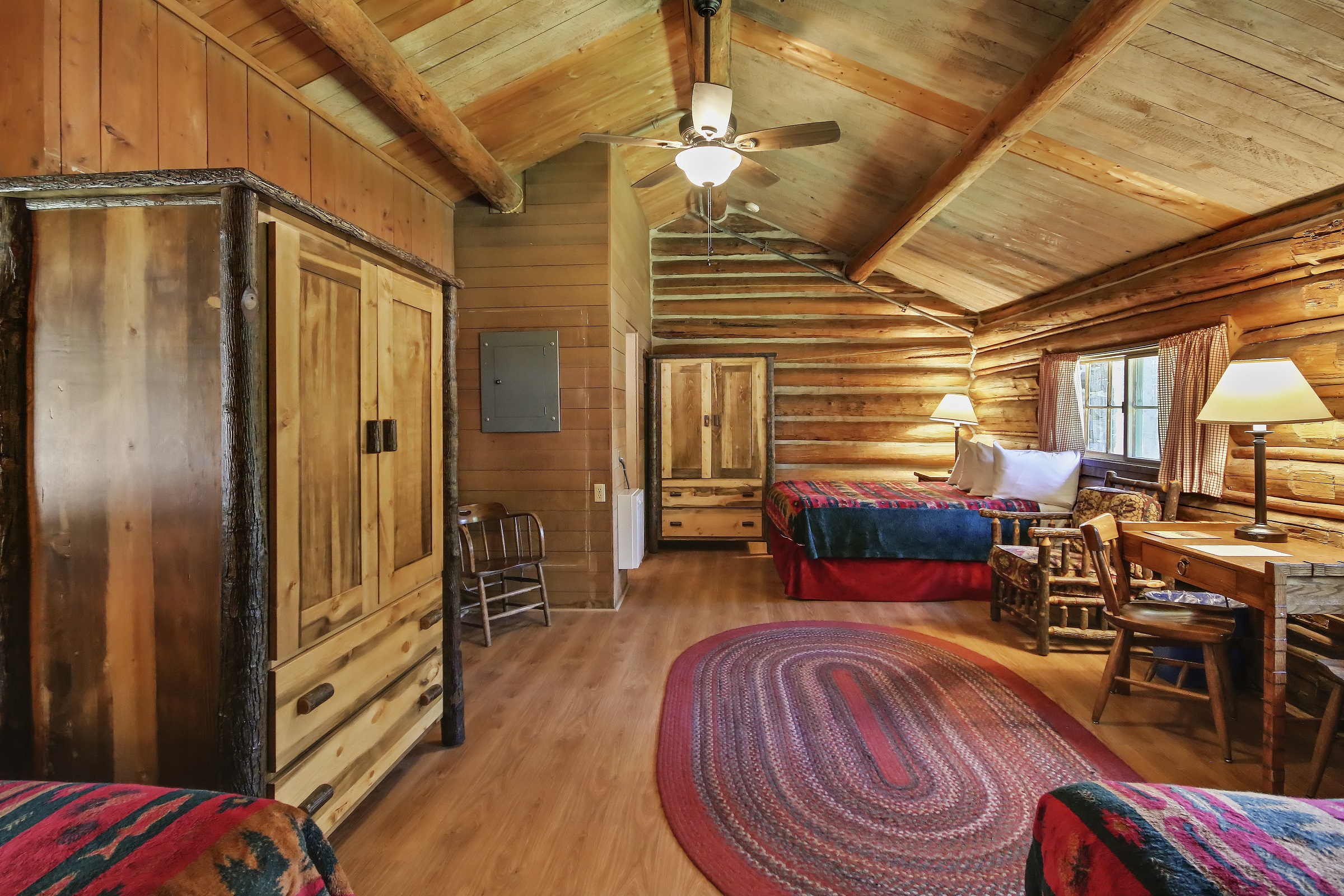 colter-bay-cabin-two-doubles-one-twin.jpg