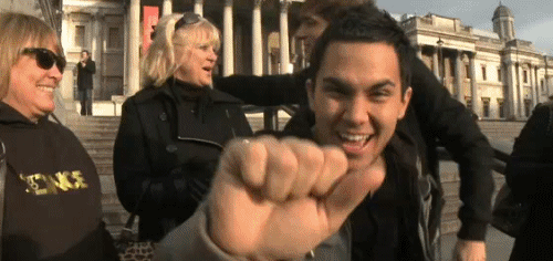 tumblr_lpjopbxyGU1qe180do1_500.gif