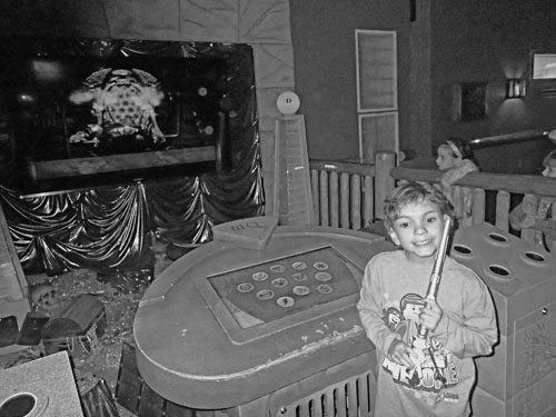 magicdesblackandwhite.jpg