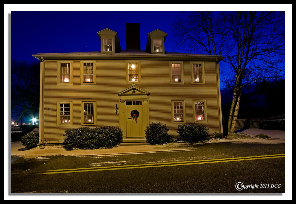 House-12-26-02cr-XL.jpg