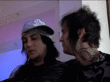 tumblr_l6fta5eLSa1qaxowy.gif