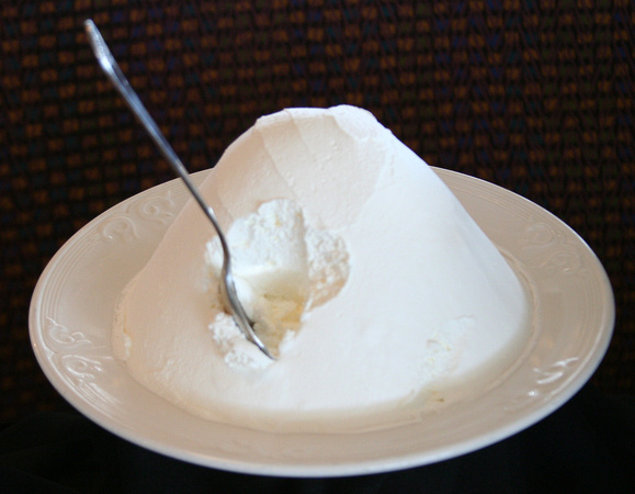 p989395108-3.jpg