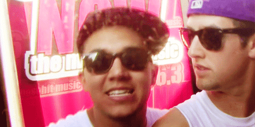 tumblr_lqcfip8q6J1qeeagco1_500.gif