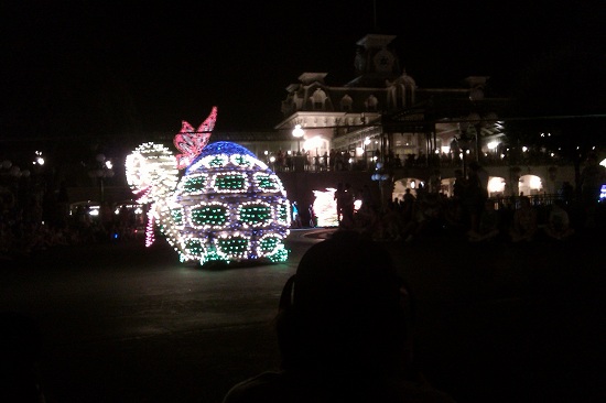 mkparade1b.jpg