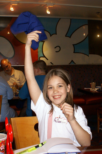 745499737_cDaCZ-L.jpg