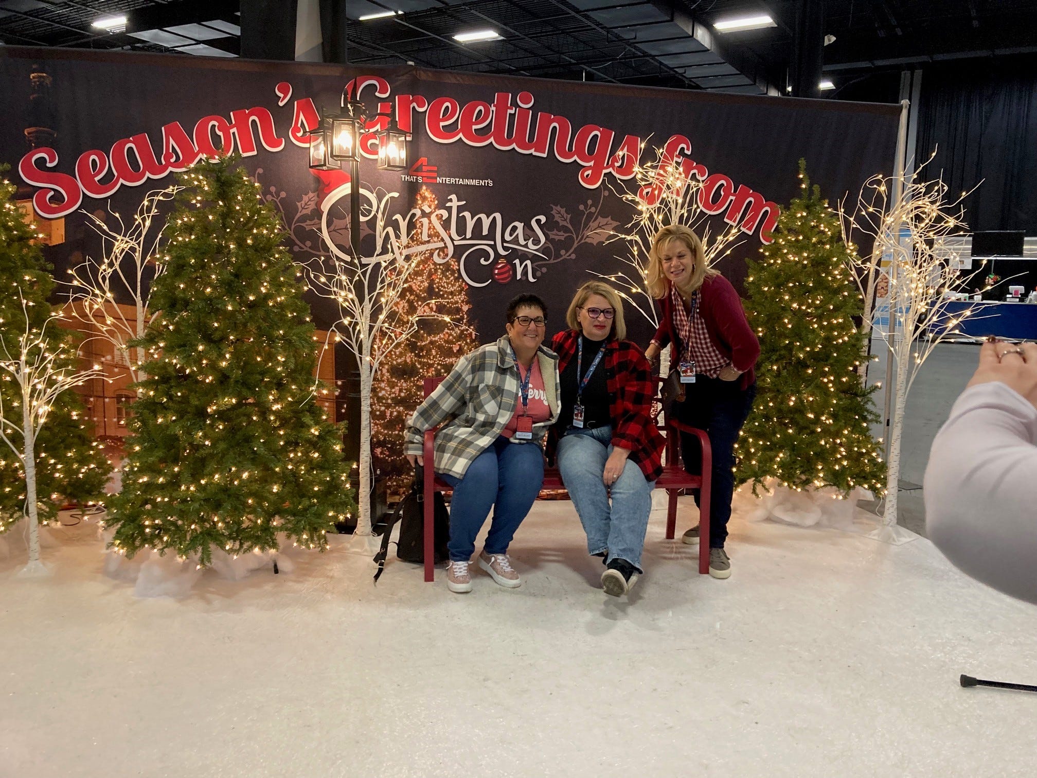 17a39458-880e-42e1-92b8-8fe0e93547d8-xmas9.jpg