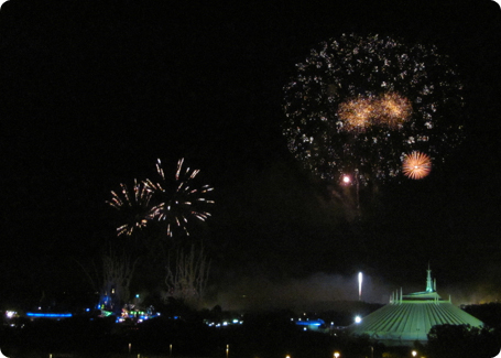 california-grill-fireworks.jpg