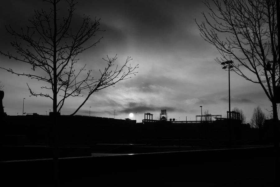 sunrise_of_darkness_by_bfoflcommish-d3aeuvd.jpg