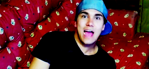 tumblr_lp3vk52cyu1qeeagco1_500.gif