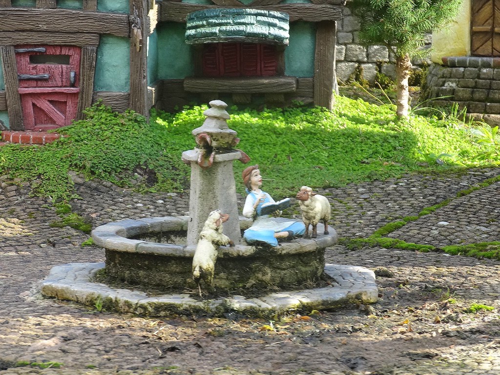 23380969766_095638e4df_b.jpg