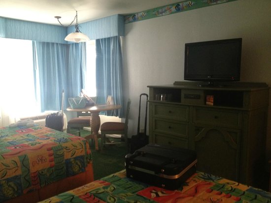 disney-s-caribbean-beach.jpg
