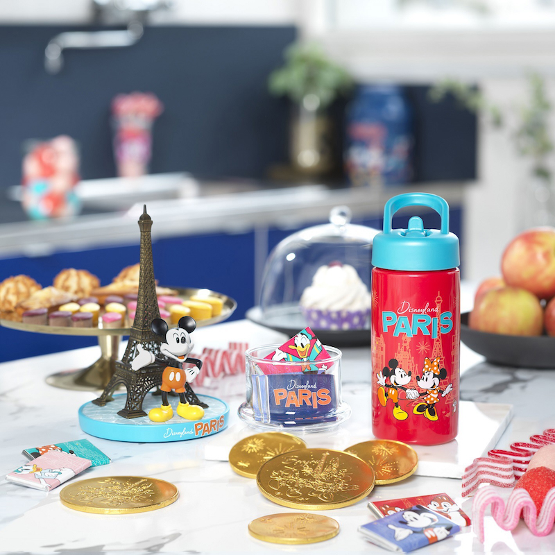 1_DisneylandParisMerchanchandise.jpeg