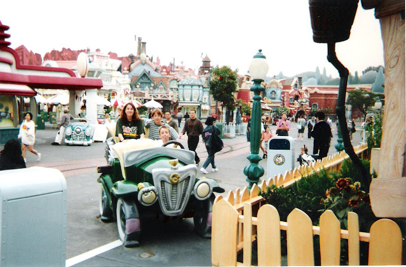 Toon%20Town%20Car.jpg