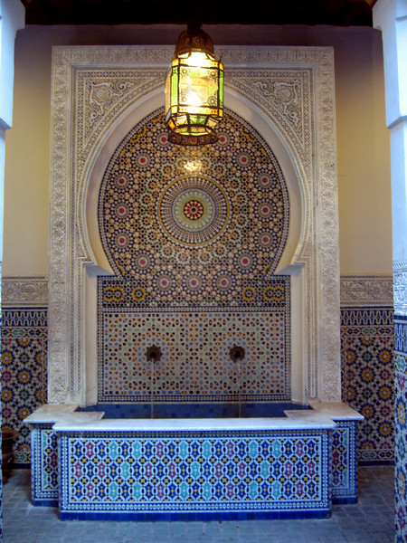 428027971_YYjRt-L-1.jpg
