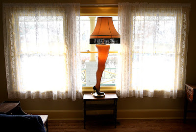 leg+lamp.jpg