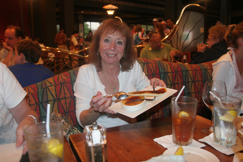 402029006_5f2Ji-L.jpg