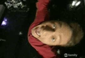 tumblr_lrl6wqxvEA1qm4fyg.gif