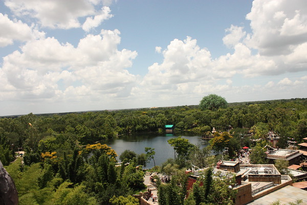 600773177_H9Dun-M.jpg