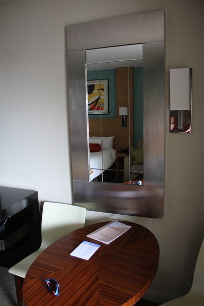 1216137641_25DaT-L.jpg