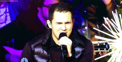 tumblr_lvi7hvMGO11qc479po1_500.gif