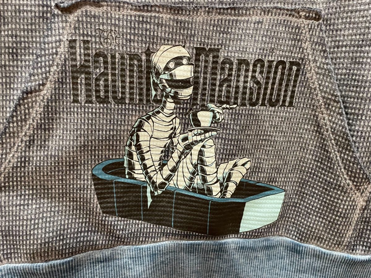 haunted mansion mummy long sleeved shirt 5