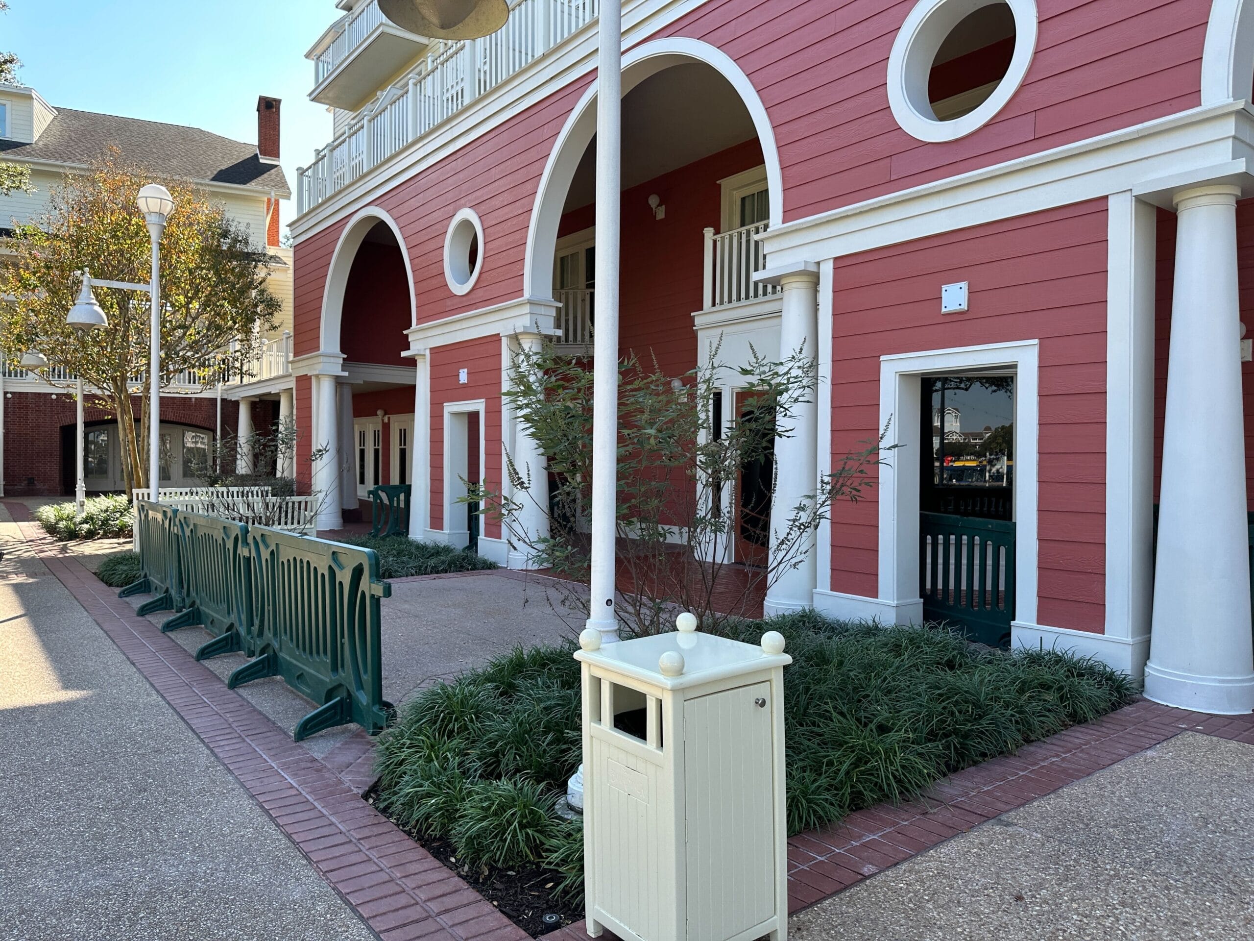 After closing in October, the Promenade Fine Art Gallery now has temporary barricades blocking guests from entering the area.