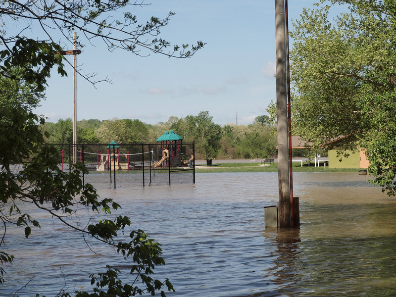 Flood-4288421-L.jpg