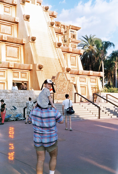 Untitled-30ed-L.jpg