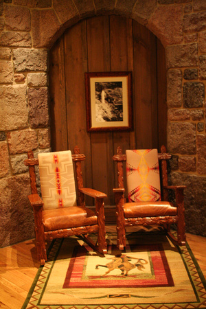 p820462361-3.jpg