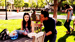 tumblr_louy3n1rUM1qeeagco5_250.gif