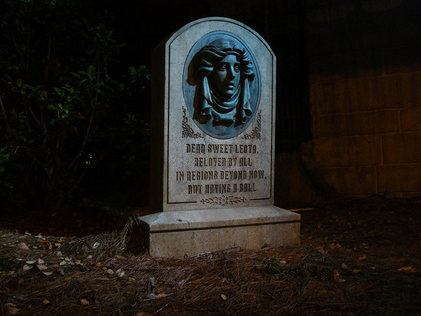 215509414_ugpqa-M.jpg