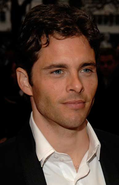 James-Marsden-james-marsden-648292_386_600.jpg
