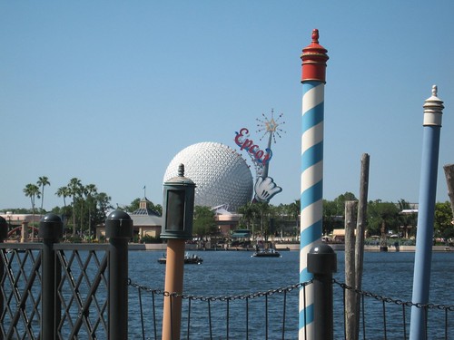 157765627_19866367a0.jpg