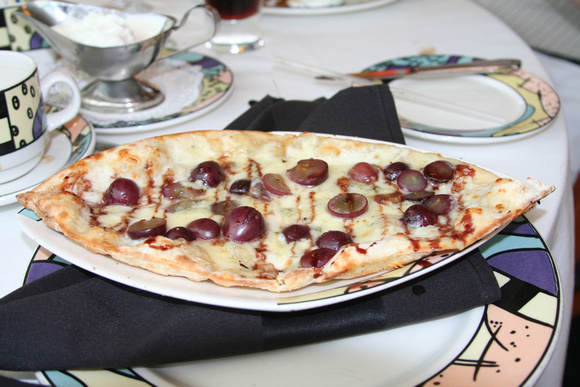 p772235685-3.jpg