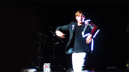 tumblr_lvp9z2EV6v1r2pym1o1_500.gif