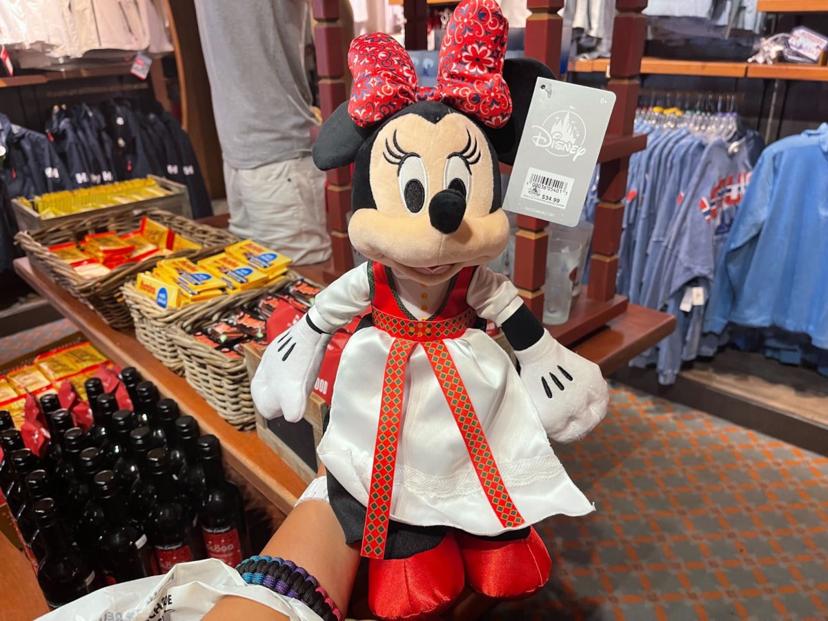 norway-minnie-plush-1-1200x900.jpg