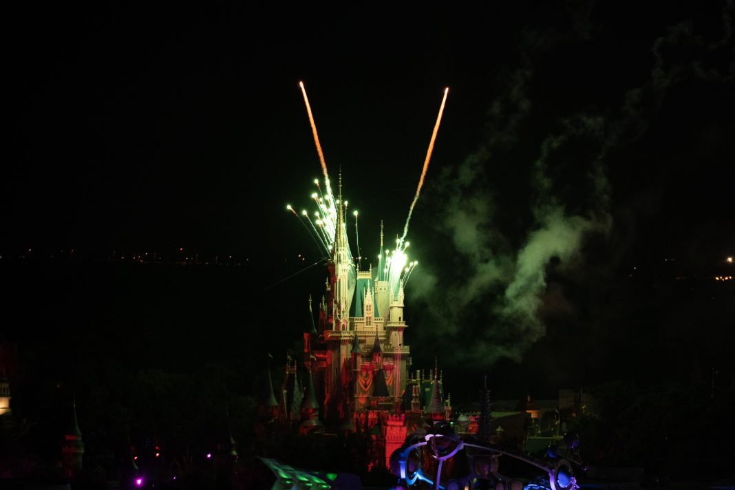 disneys-not-so-spooky-fireworks-not-so-scary-testing-08062019-2-1068x712.jpg