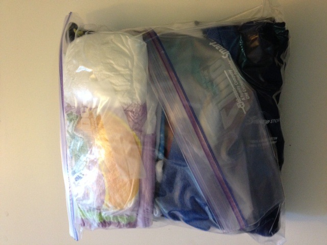 clothes_ziplock.jpg