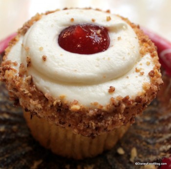 Guava-Cream-Cheese-Cupcake1-350x345.jpg