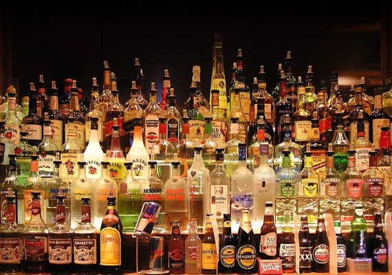 Alcohol-Bar-570x400.jpg