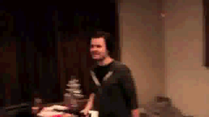 tumblr_lbys67kHvP1qzdyemo1_400.gif