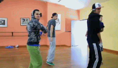 tumblr_ll7beppmzR1qe180do1_500.gif
